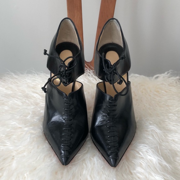 ❌SOLD❌LOUBOUTIN Corsita Cutout 120 Pumps Sz37 - Picture 4 of 8